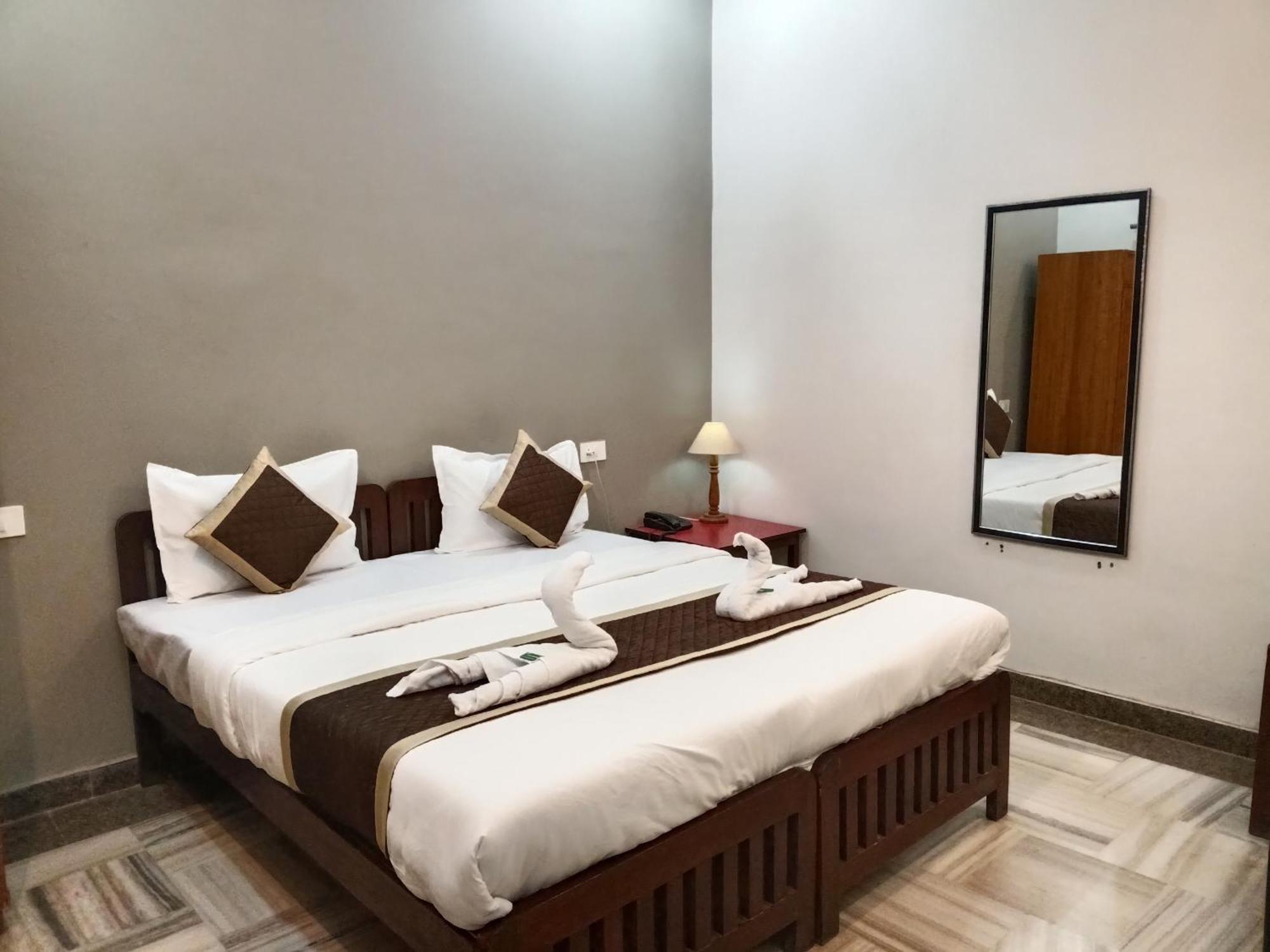 Hotel Mewad Haveli Puskár Kültér fotó